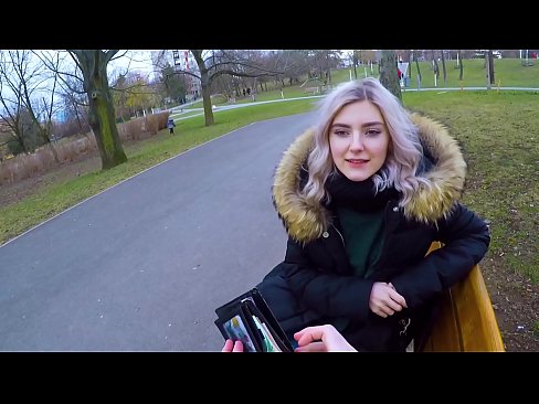 ❤️ Gleypir heitt ásamt ókunnugra fyrir peninga - blástur í garðinum eftir Evu Elfie Kynlífsmyndband á klám is.xxxdeutschepornos.ru ❌️❤